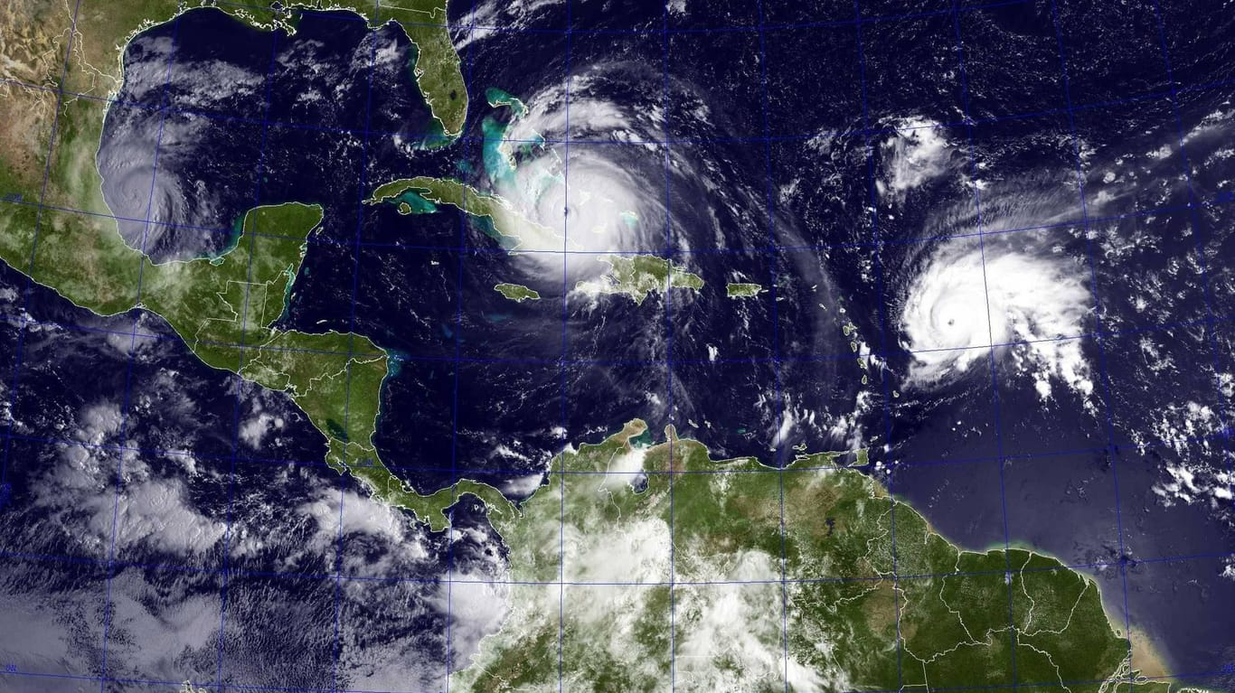Nach der Verwüstung durch Hurrikan "Irma" bedroht nun Wirbelsturm "José" (rechts) die Kleinen Antillen.