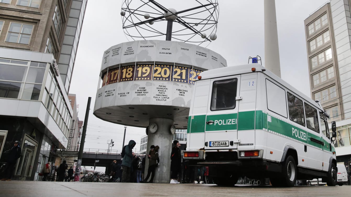 Auf dem Berliner Alexanderplatz kommt es immer wieder zu gewaltsamen Auseinandersetzungen.