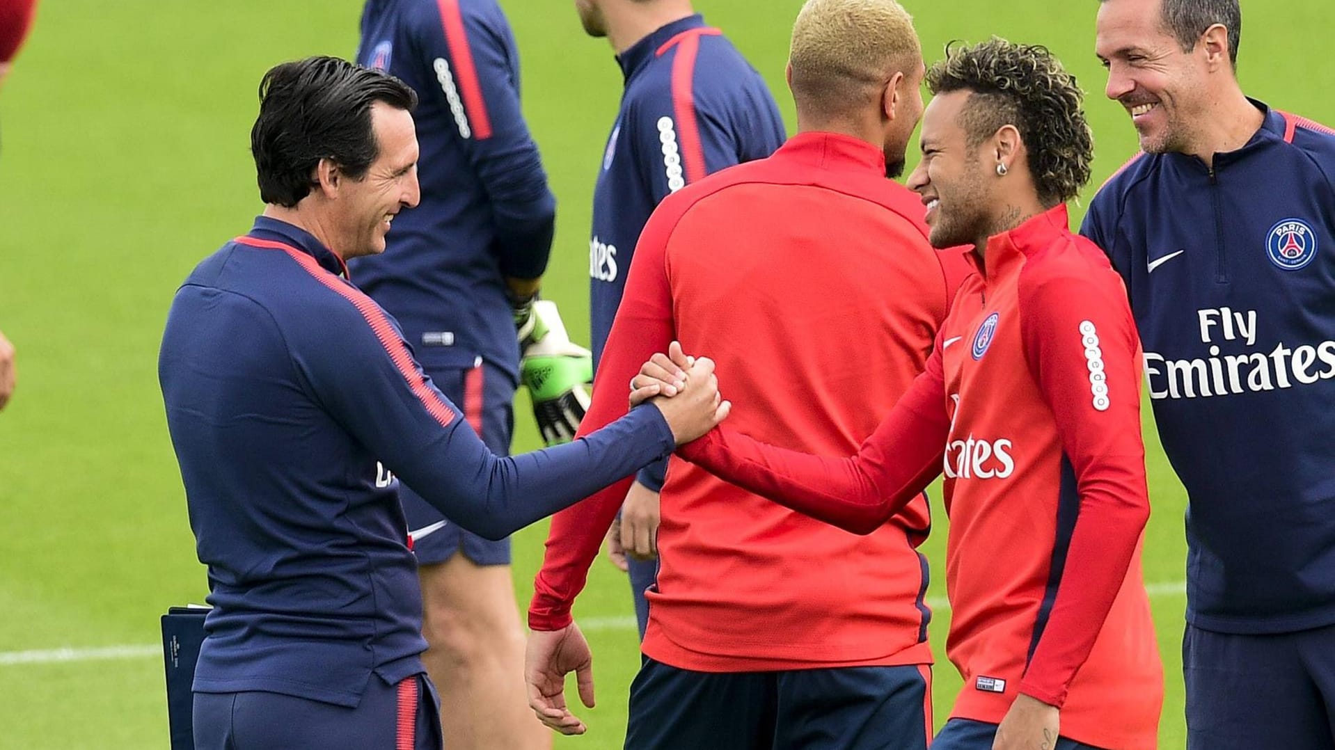 Emery mit seinem neuen Megastar Neymar.