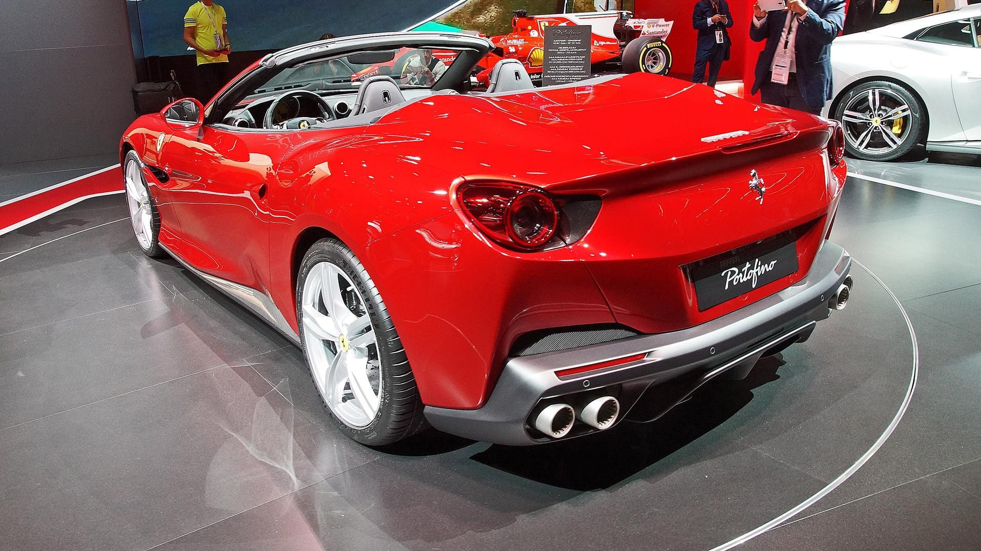 Der V8-Turbomotor leistet 600 PS.