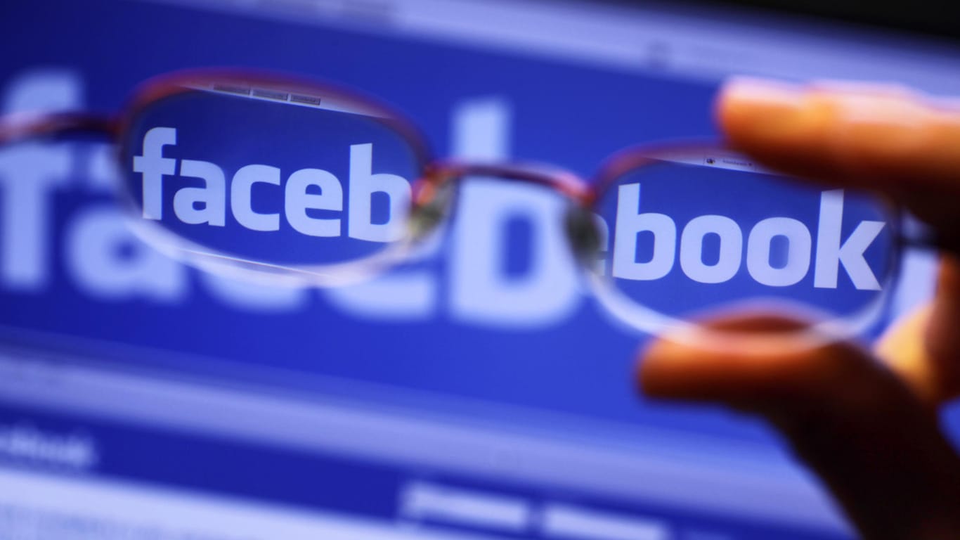 Facebook ließ gezielt Werbung für Antisemiten zu