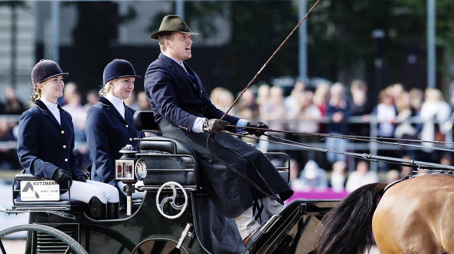 Axel Olin ist ein erfahrener Kutscher. Auch bei der EM 2017 in Göteborg hat er teilgenommen. Axel Olin ist ein erfahrener Kutscher. Auch bei der EM 2017 in Göteborg hat er teilgenommen.
