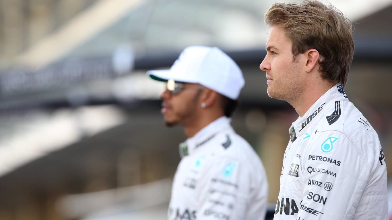Lewis Hamilton (l.) und Nico Rosberg 2016 in Abu Dhabi. Offenbar mochten sich die beiden noch nie.
