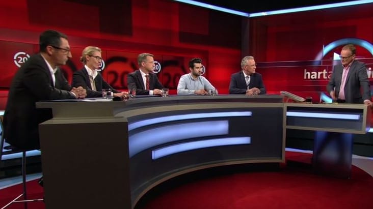 Die Gäste bei Frank Plasberg: Cem Özdemir (Bündnis90/Grüne), Alice Weidel (AfD), Nikolaus Blome (Bild-Zeitung), Omid Saleh Omoum (Iran-stämmiger Deutscher) und Joachim Herrmann (CSU).