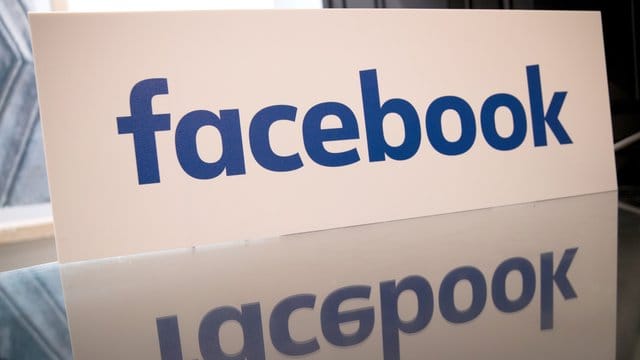 Facebook will mutmaßlich von russischen Drahtziehern geschaltete Werbeanzeigen dem US-Kongress offenlegen. Facebook will mutmaßlich von russischen Drahtziehern geschaltete Werbeanzeigen dem US-Kongress offenlegen.