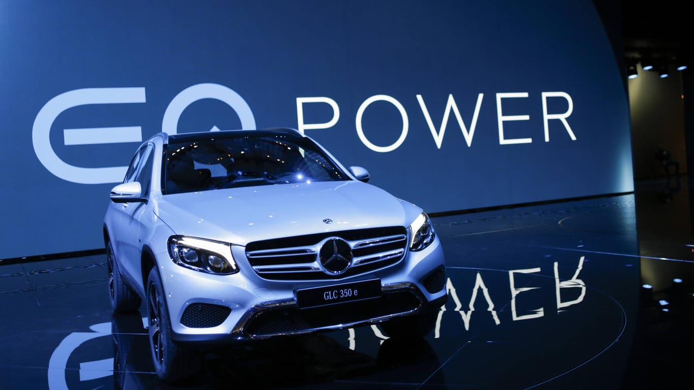 Mit der Mercedes-Benz-Marke EQ will Daimler bei der Elektromobilität in Serienproduktion gehen