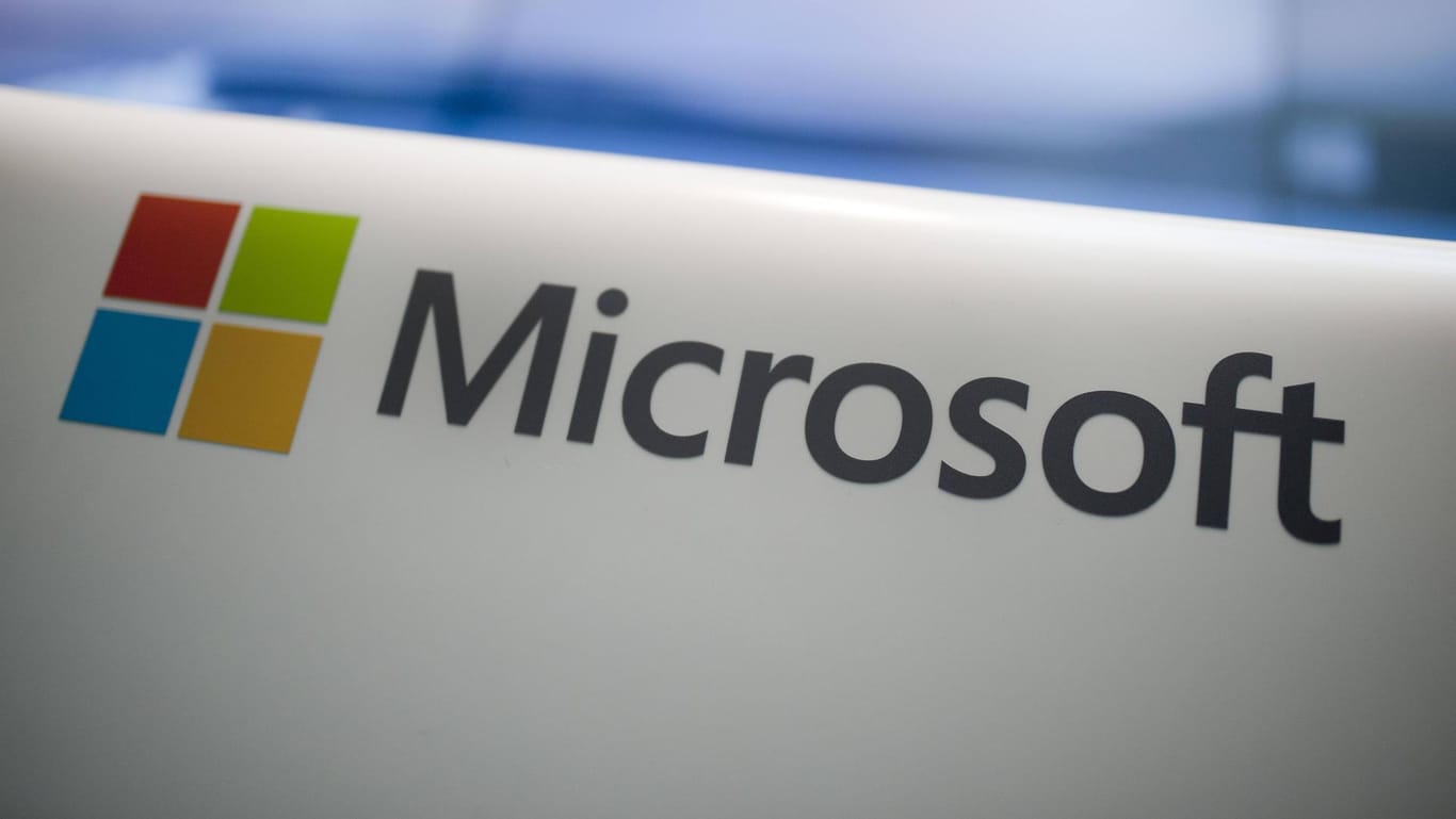 Die Polizei warnt vor Betrügern, die sich als Microsoft-Mitarbeiter ausgeben.
