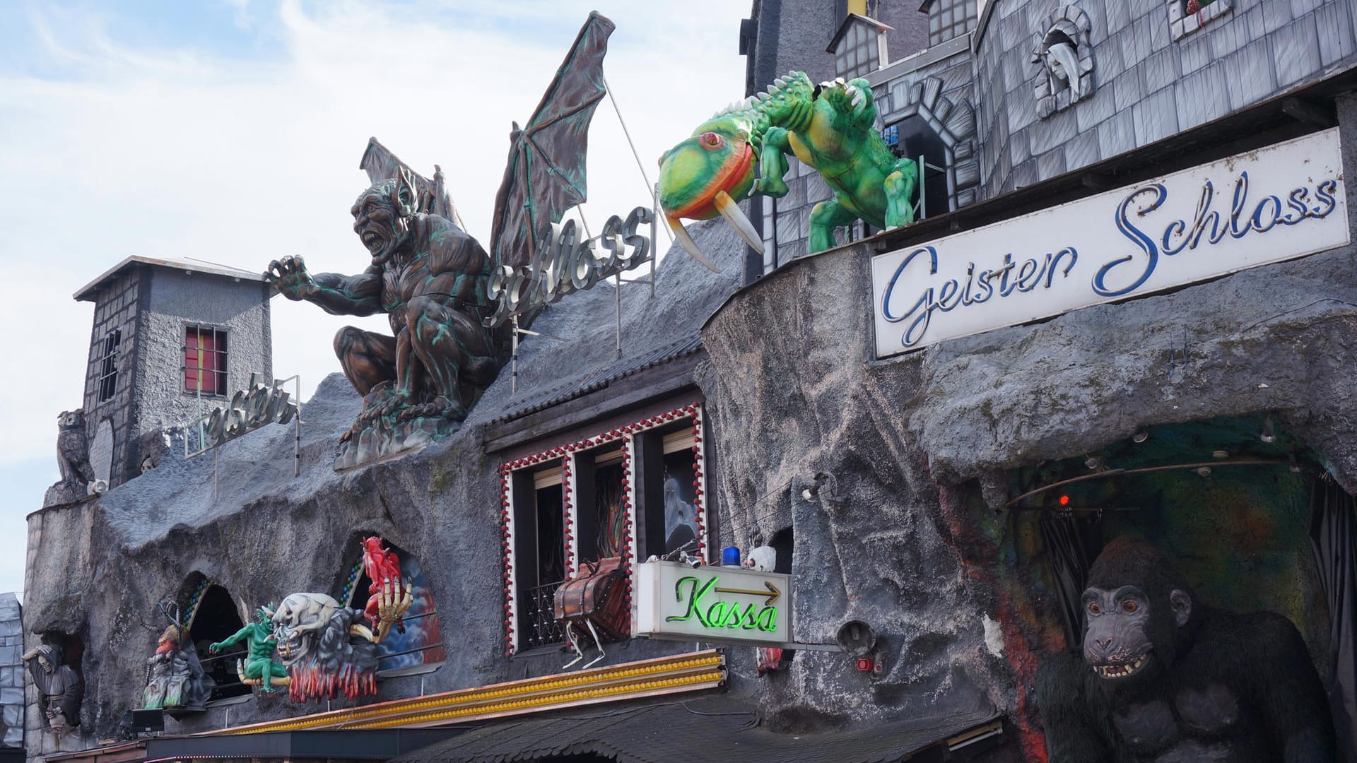 Geisterbahn auf dem Prater: Der Tod schreckt die Menschen in Wien weniger als anderswo, könnte man meinen.