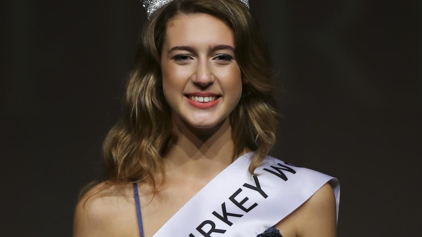 Miss Türkei, Itir Esen, hatte nur eine kurze Amtszeit.