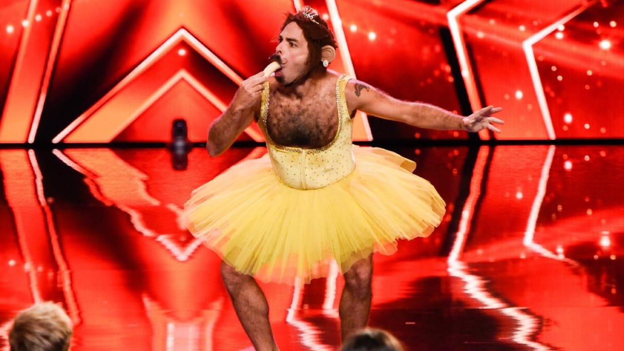 Comedian Adam Krandle aus den USA kam im Tutu, mit Banane und ganz viel Brusthaar.
