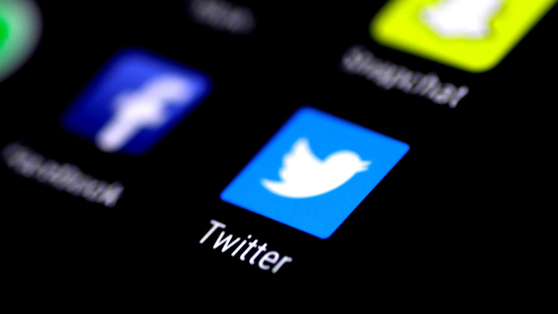 Die Wahl auf facebook, Twitter und co. Die Wahl auf facebook, Twitter und co.