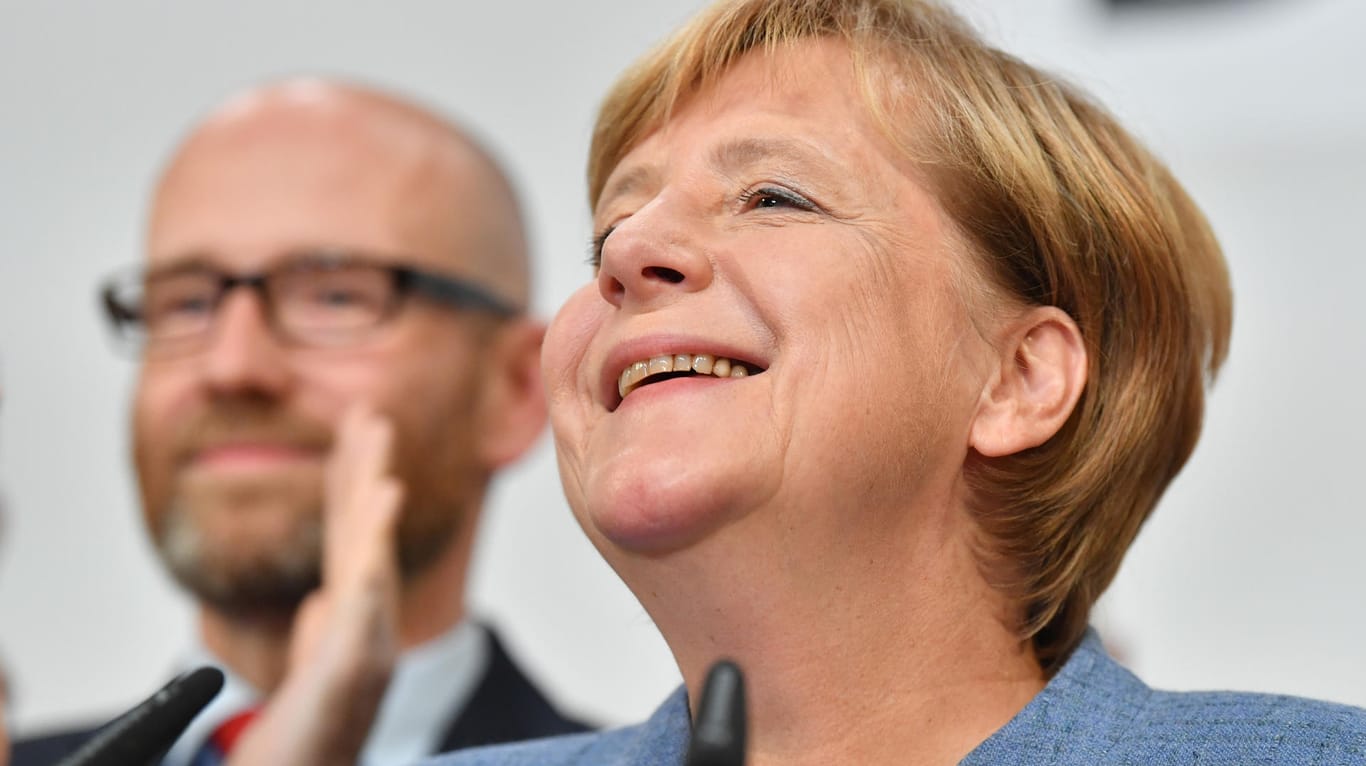 Angela Merkel von der CDU steht nun vor der Aufgabe, Partner für eine neue Koalition zu suchen.