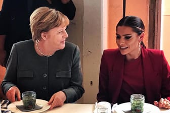 Bereits im Wahlkampf unterstützte Sophia Thomalla die Bundeskanzlerin Angela Merkel.