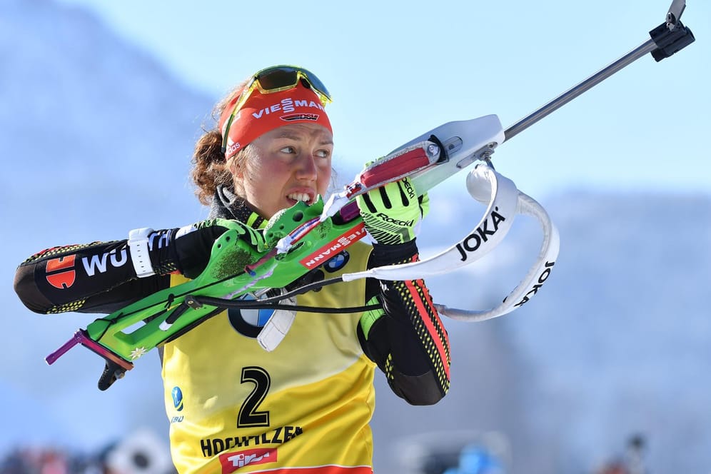 Laura Dahlmeier am 19.02.2017 in Aktion bei der Biathlon-WM in Hochfilzen (Österreich).