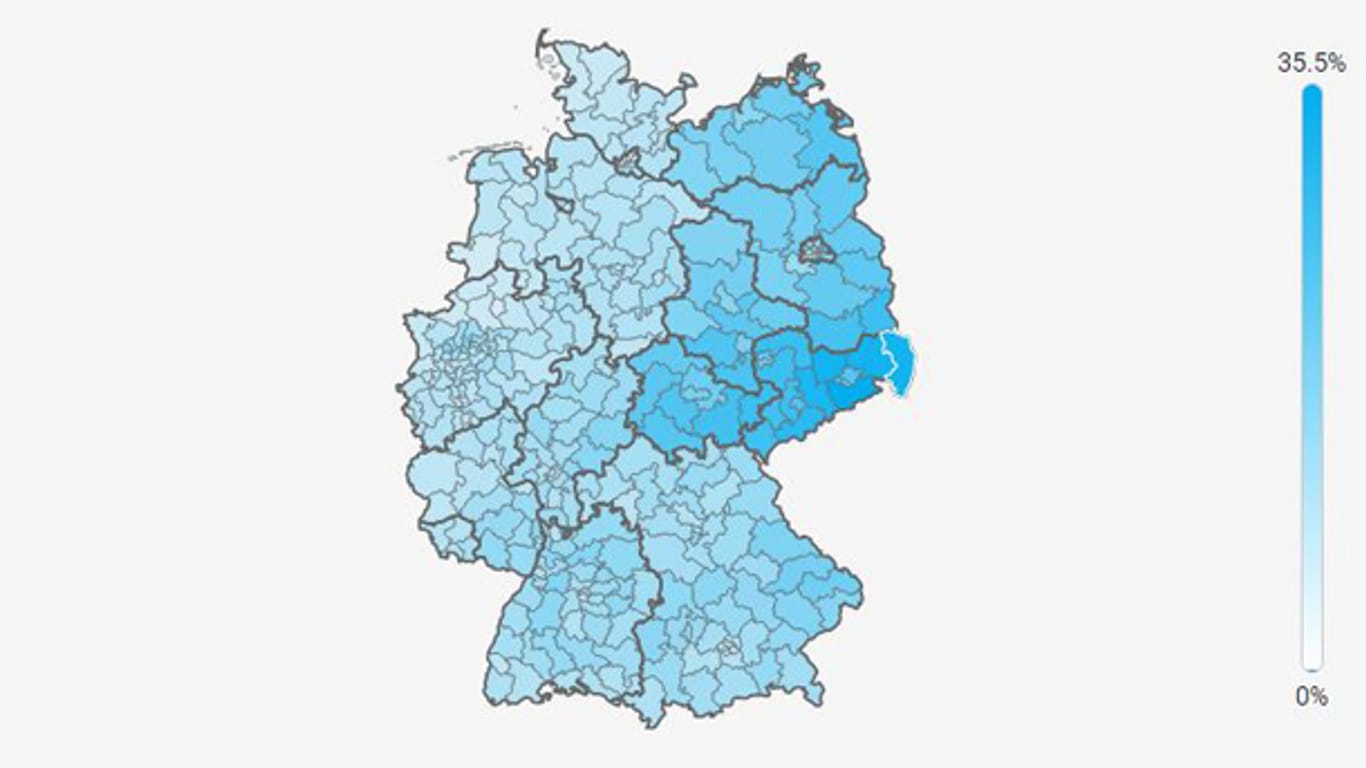Außer in den neuen Bundesländern war die AfD auch in manchen Wahlkreisen Bayerns, Baden-Württembergs und Hessens überdurchschnittlich erfolgreich.