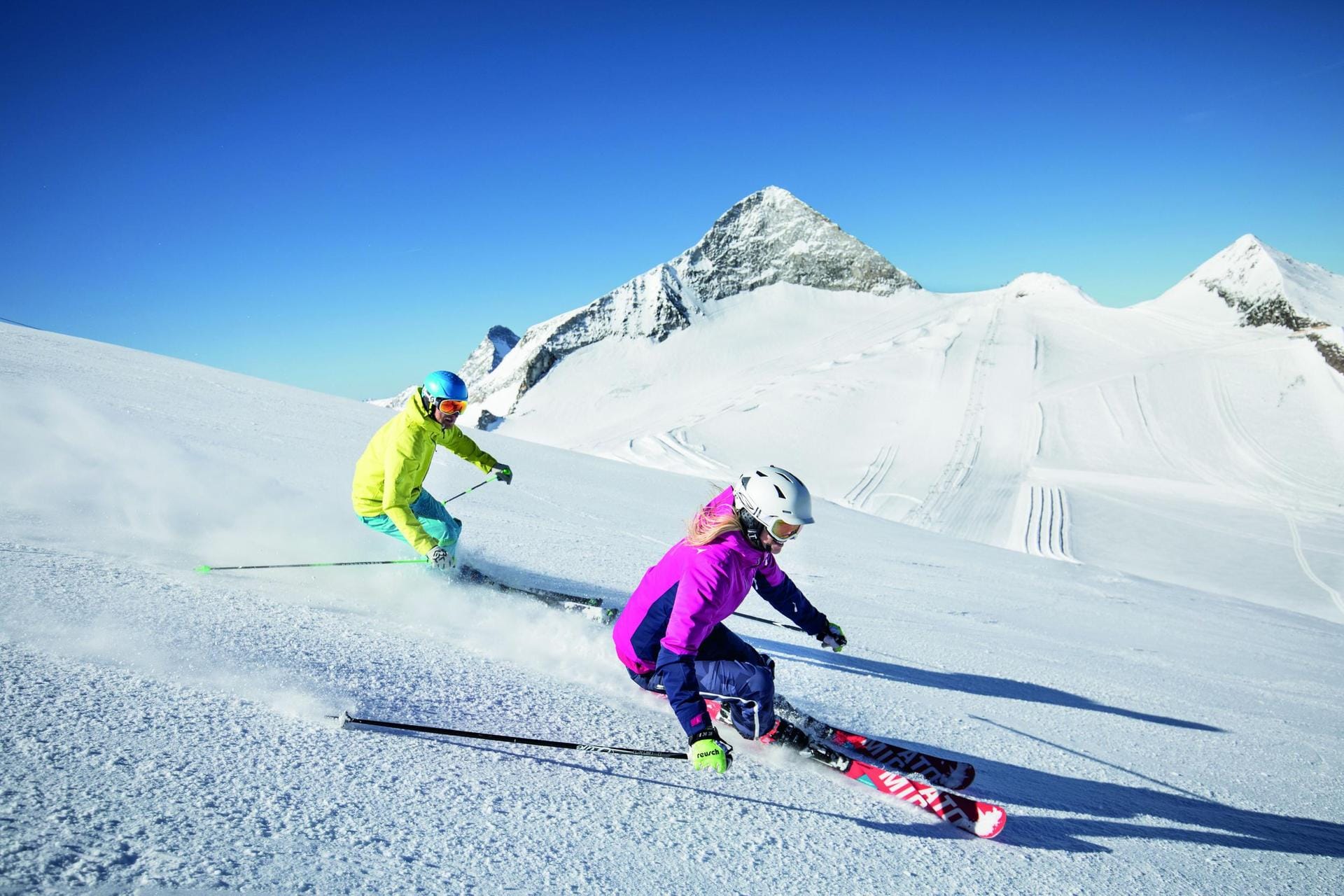 Hintertux – ganzjähriger Skispaß ist auf dem Hintertuxer Gletscher garantiert.
