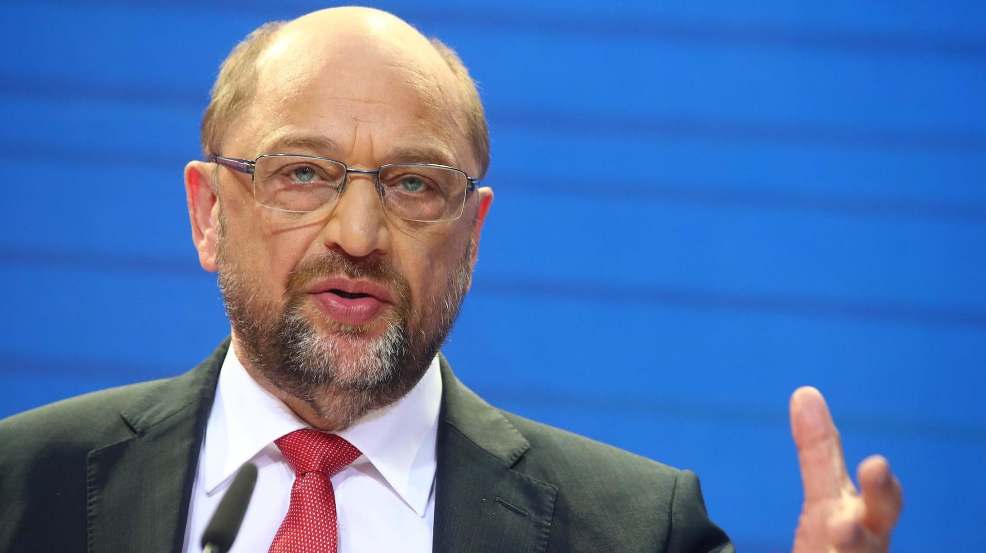 Martin Schulz hat mit dem Neuaufbau der SPD eine schwere Aufgabe vor sich.