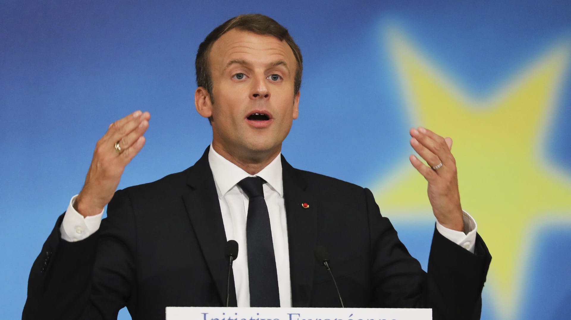 Der französische Präsident Emmanuel Macron bei seiner Rede in der Universität Sorbonne in Paris. Der französische Präsident Emmanuel Macron bei seiner Rede in der Universität Sorbonne in Paris.