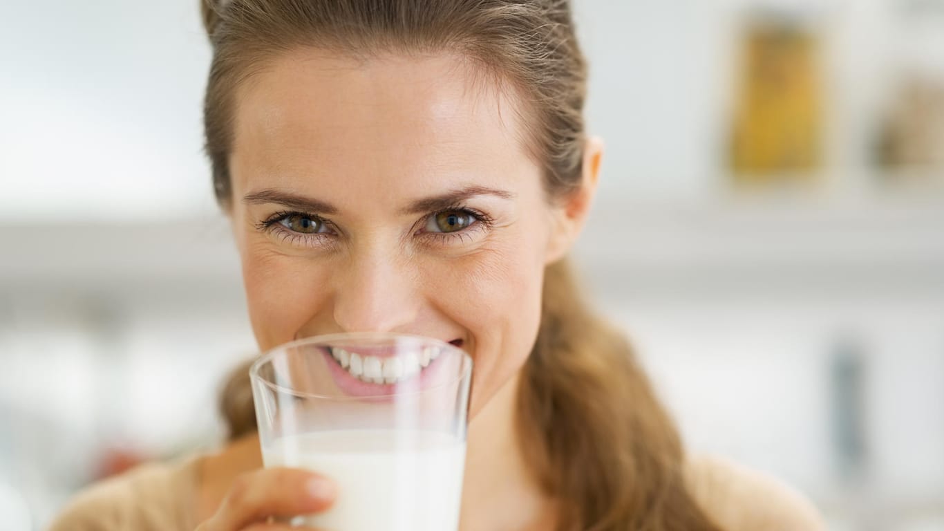 So gesund Milch ist – wie bei allen Nahrungsmitteln kommt es auch hier auf das richtige Maß an.