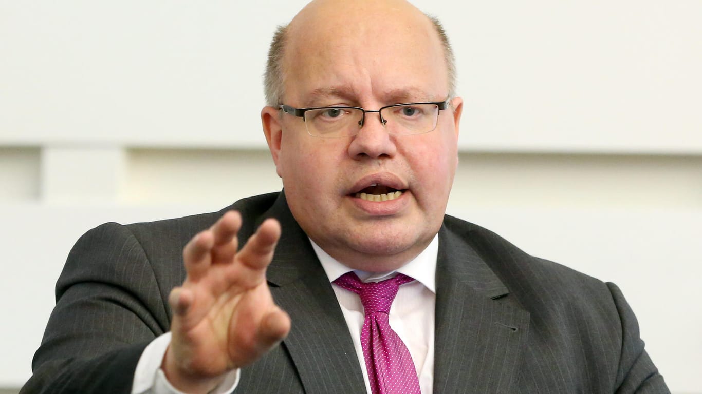 Kanzleramtsminister Peter Altmaier (CDU) schließt nicht aus, dass sich die Koalitionsverhandlungen für eine neue Bundesregierung bis ins nächste Jahr ziehen.