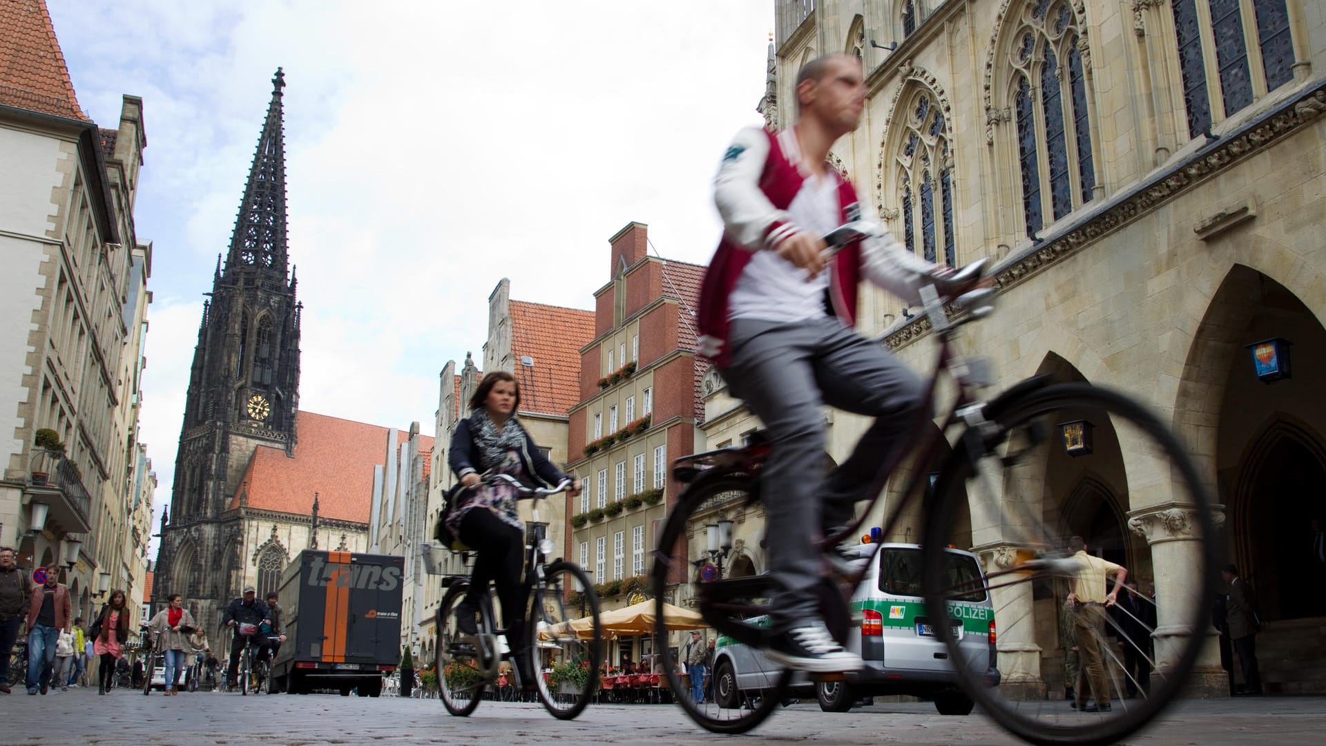 Radfahrer auf dem Prinzipalmarkt in Münster.