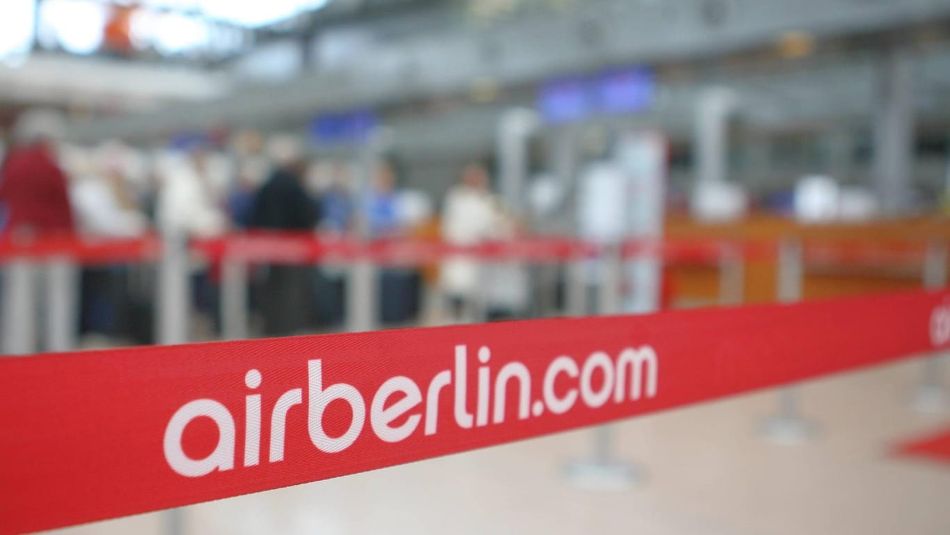 Die insolvente Airline Air Berlin hatte am Montag angekündigt, die Langstrecken nach und nach einzustellen.