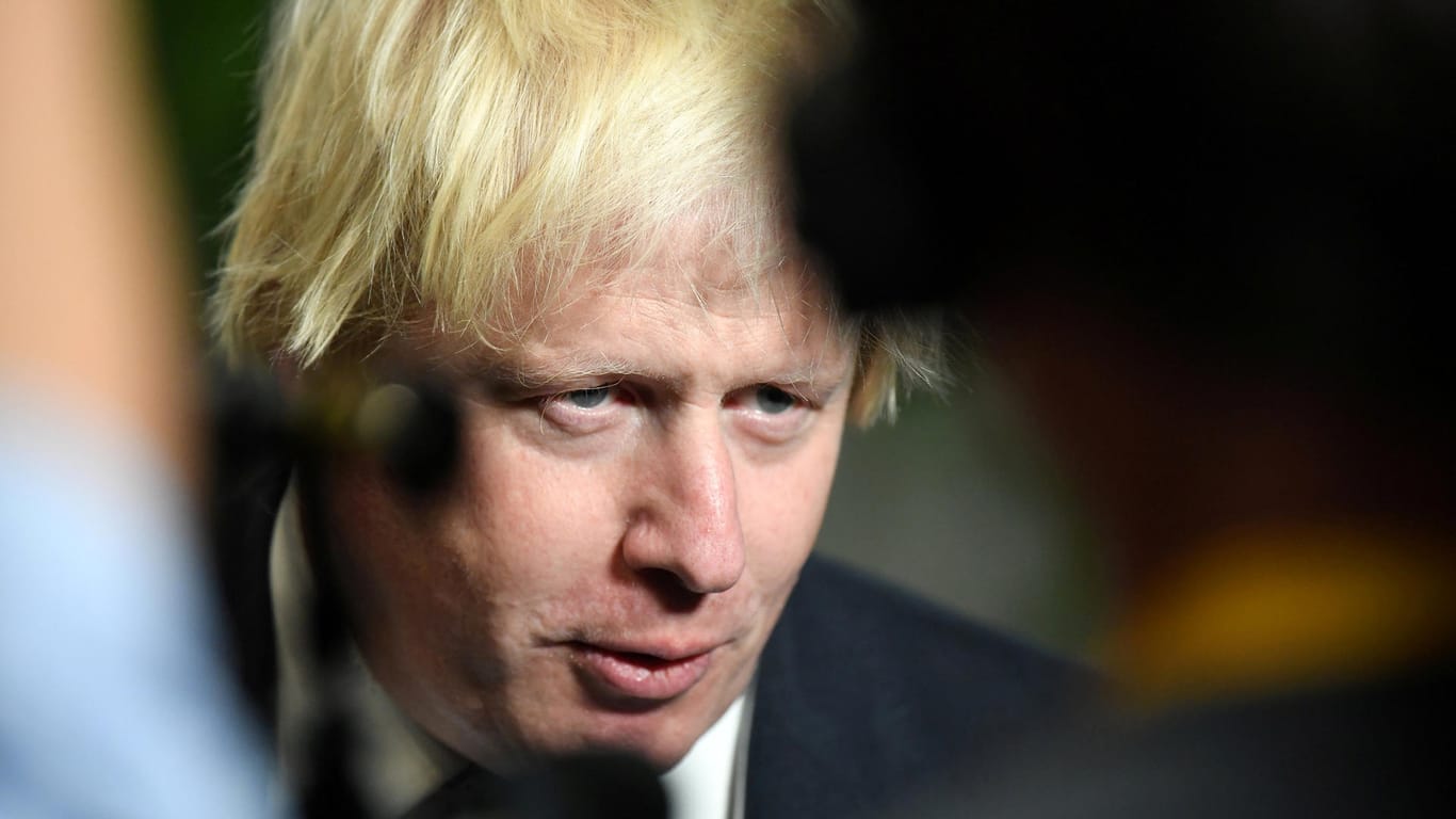 Mit den Brexit-Vorschlägen düpiert Johnson die Regierungschefin Theresa May