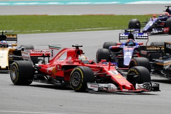 Sebastian Vettel erwischte einen guten Start und machte bereits in der ersten Runde sechs Plätze gut.