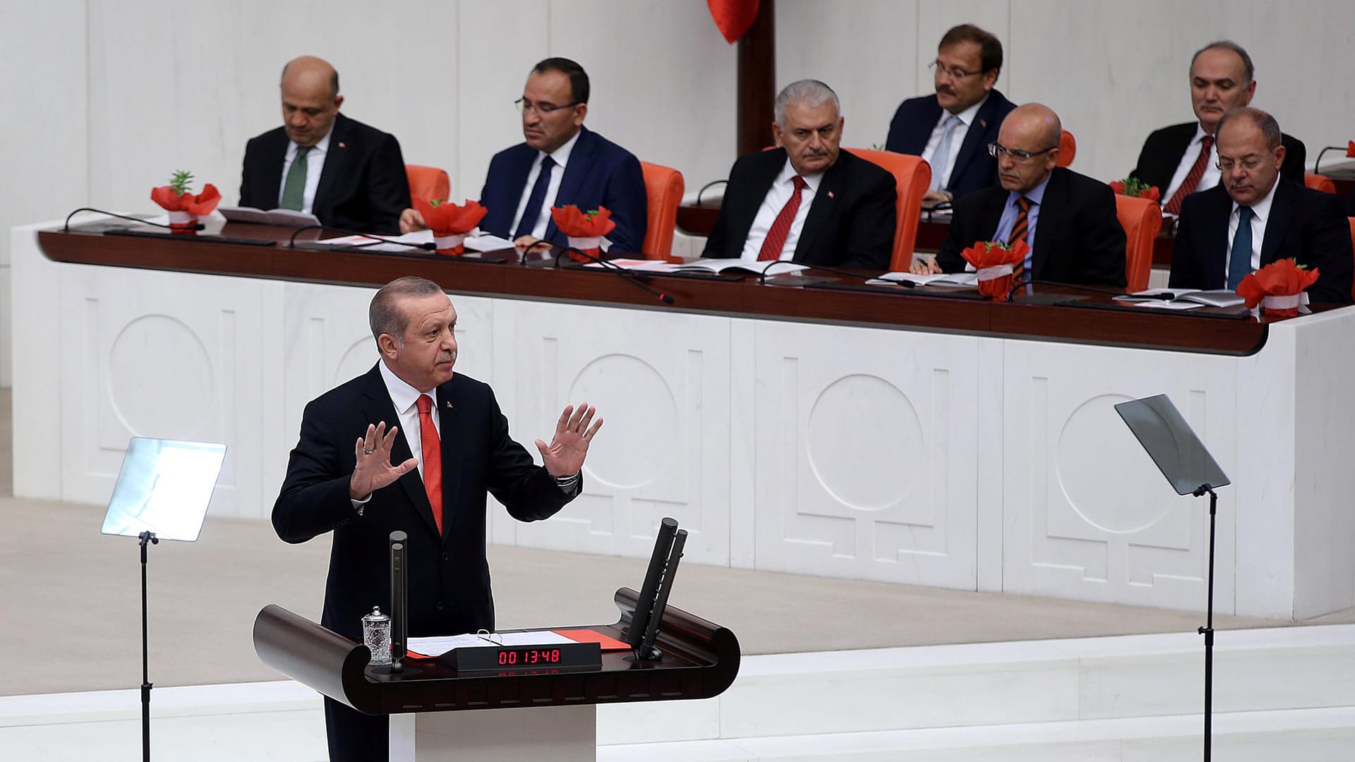 Im Parlament von Ankara hat Erdogan verkündet, dass die Türkei keine Mitgliedschaft mehr in der EU anstrebe. Im Parlament von Ankara hat Erdogan verkündet, dass die Türkei keine Mitgliedschaft mehr in der EU anstrebe.