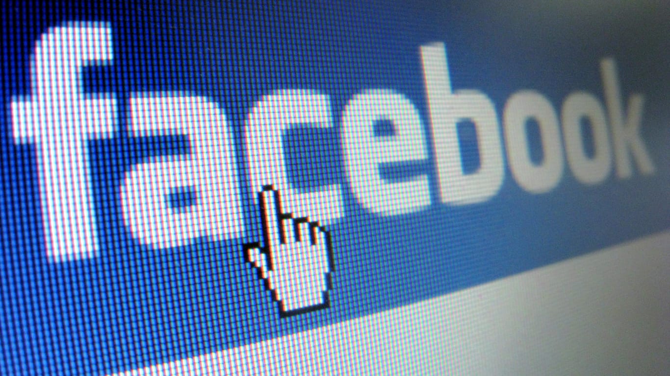 Facebook schaltete Werbung, die von Russen bezahlt wurde.