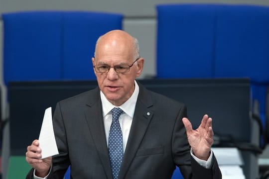 Norbert Lammert warnt vor Provokationen im Parlament.