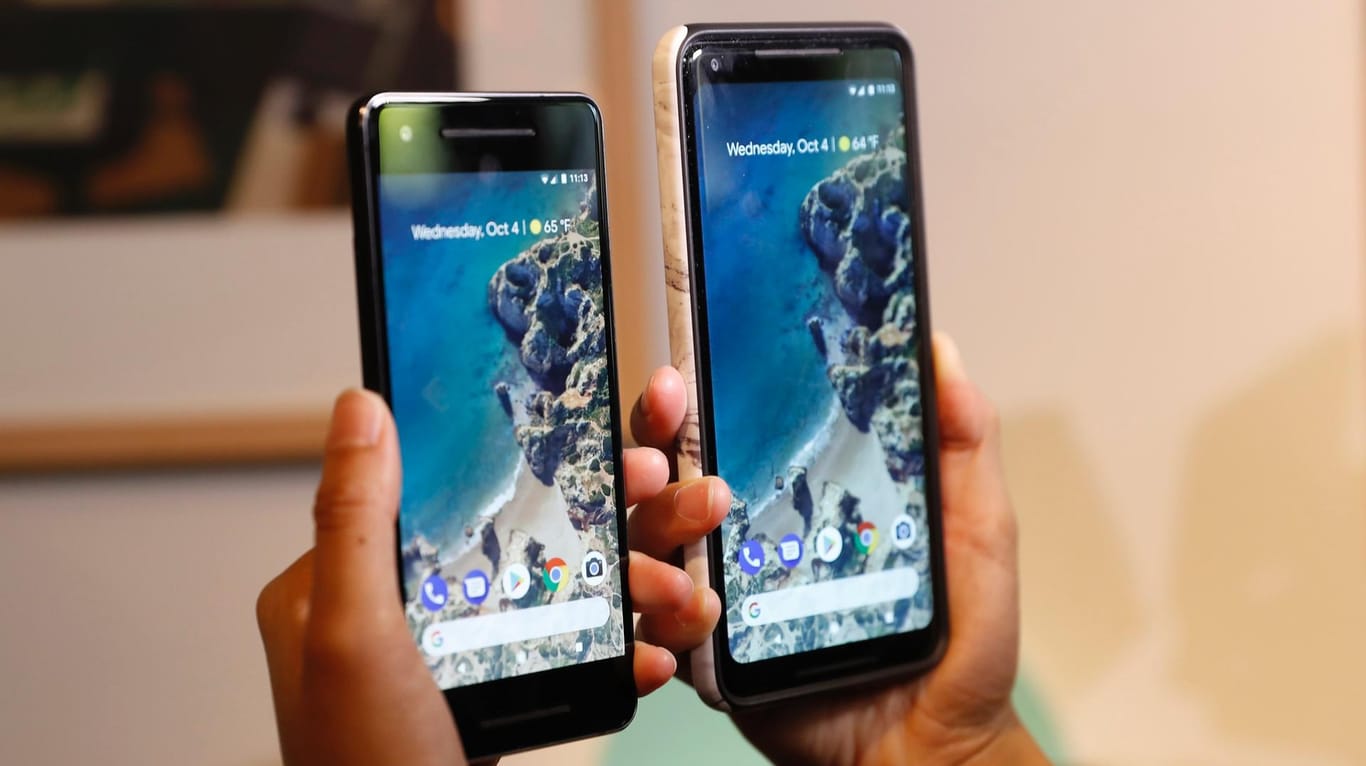 Die beiden neuen Pixel 2-Smartphones von Google im Vergleich.