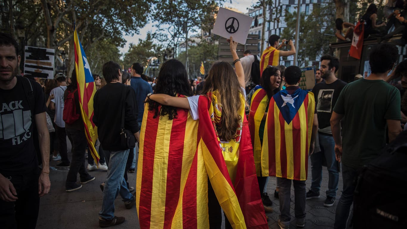 In Barcelona demonstrierten Tausende für die Unabhängigkeit Kataloniens.