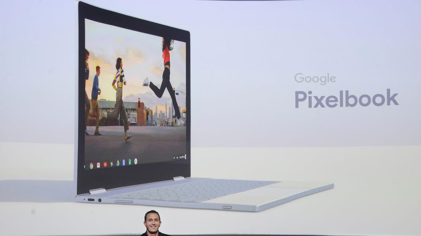 Googles Pixelbook besitzt eine vollständige Laptop-Tastatur.