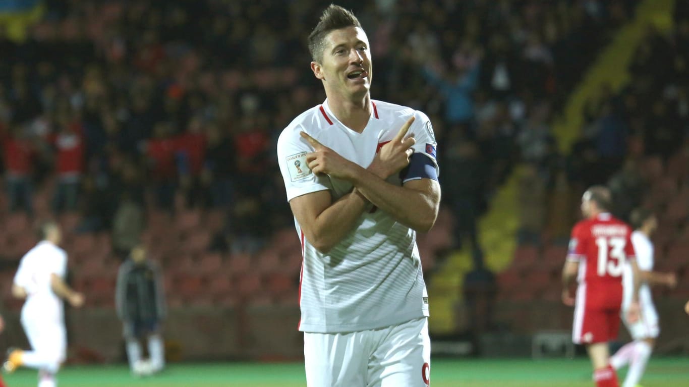 Robert Lewandowski erzielte gegen Armenien seine Treffer Nummer 13, 14 und 15 in der aktuellen WM-Qualifikation.