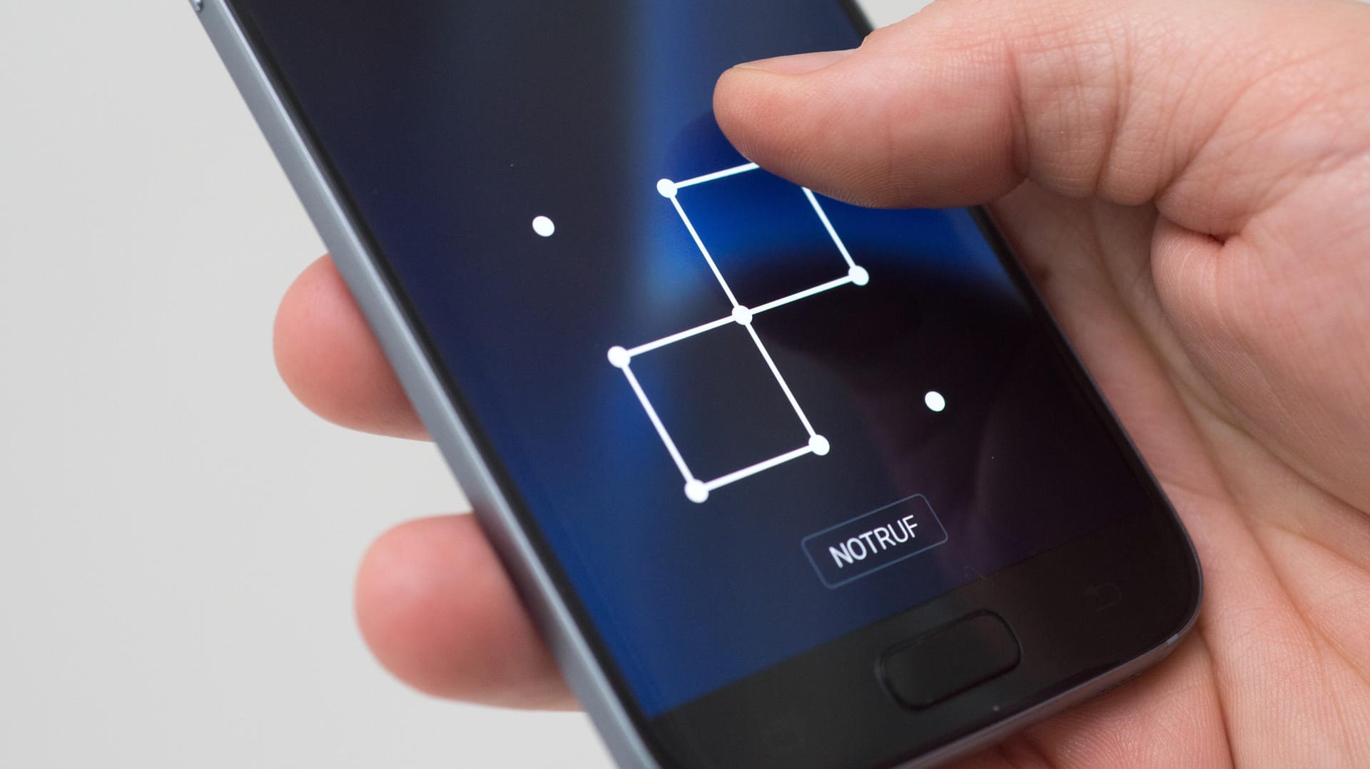 Zu unsicher: Entsperr-Muster, das als Linien auf dem Display angezeigt wird.