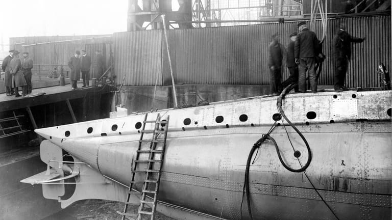 1914 verfügt die deutsche Kriegsmarine nur über wenige U-Boote. Seit Kriegsbeginn wurde der Bau dieser Waffengattung stark voran getrieben.