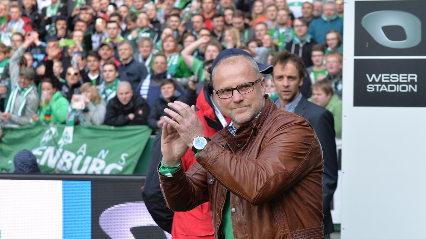 Thomas Schaaf während der Feier des Doubles im Weserstadion am 03.05.2014.
