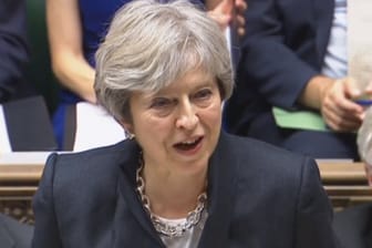 Die britische Premierministerin Theresa May sieht die EU bei den Brexit-Verhandlungen in der Bringschuld.