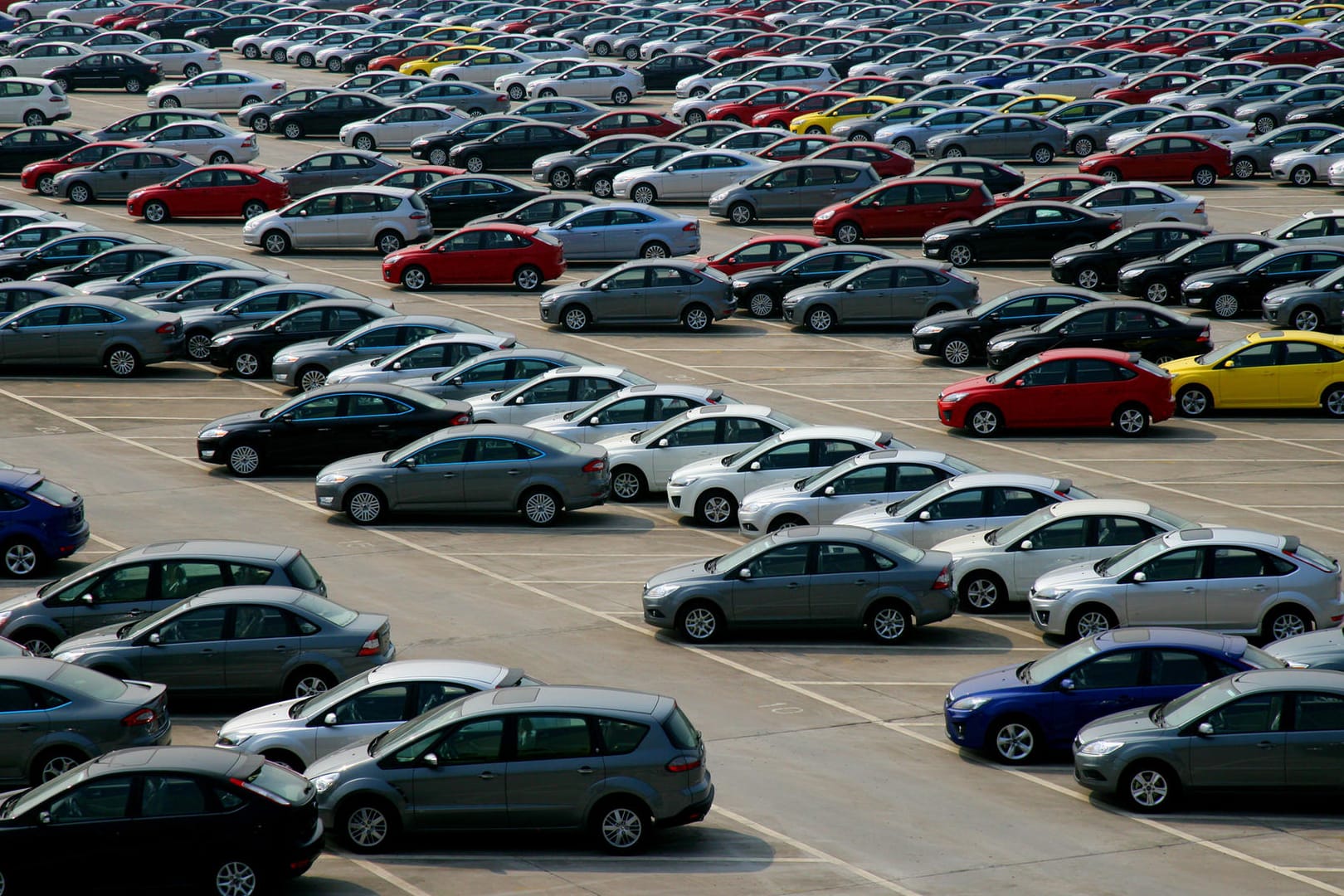 Seit September rollen 288.000 Autos neu über unsere Straßen.