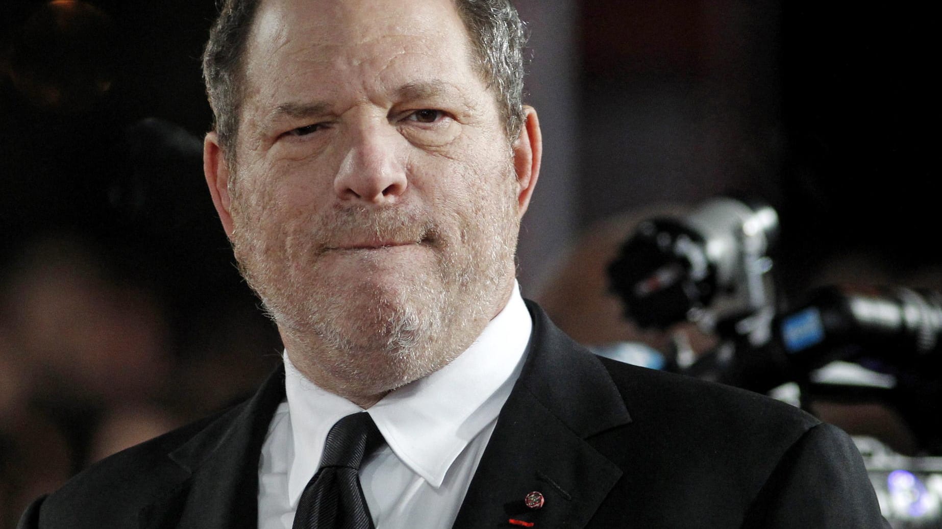 Für Hollywood-Produzent Harvey Weinstein wird die Luft immer dünner.