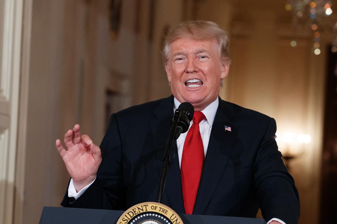 Donald Trump tritt im Weißen Haus in Washington vor die Presse.