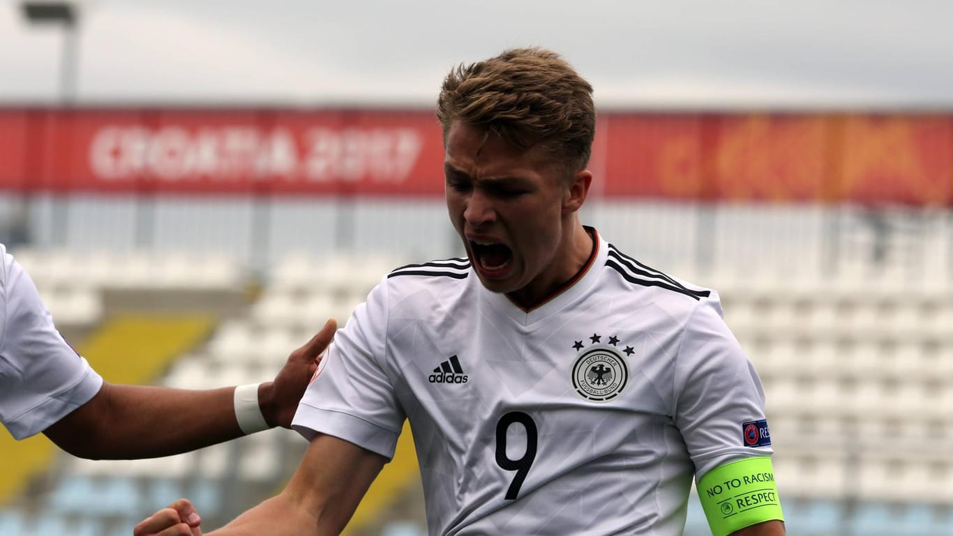Jann-Fiete Arp hat in 16 Partien für die deutsche U17 14 Treffer erzielt.