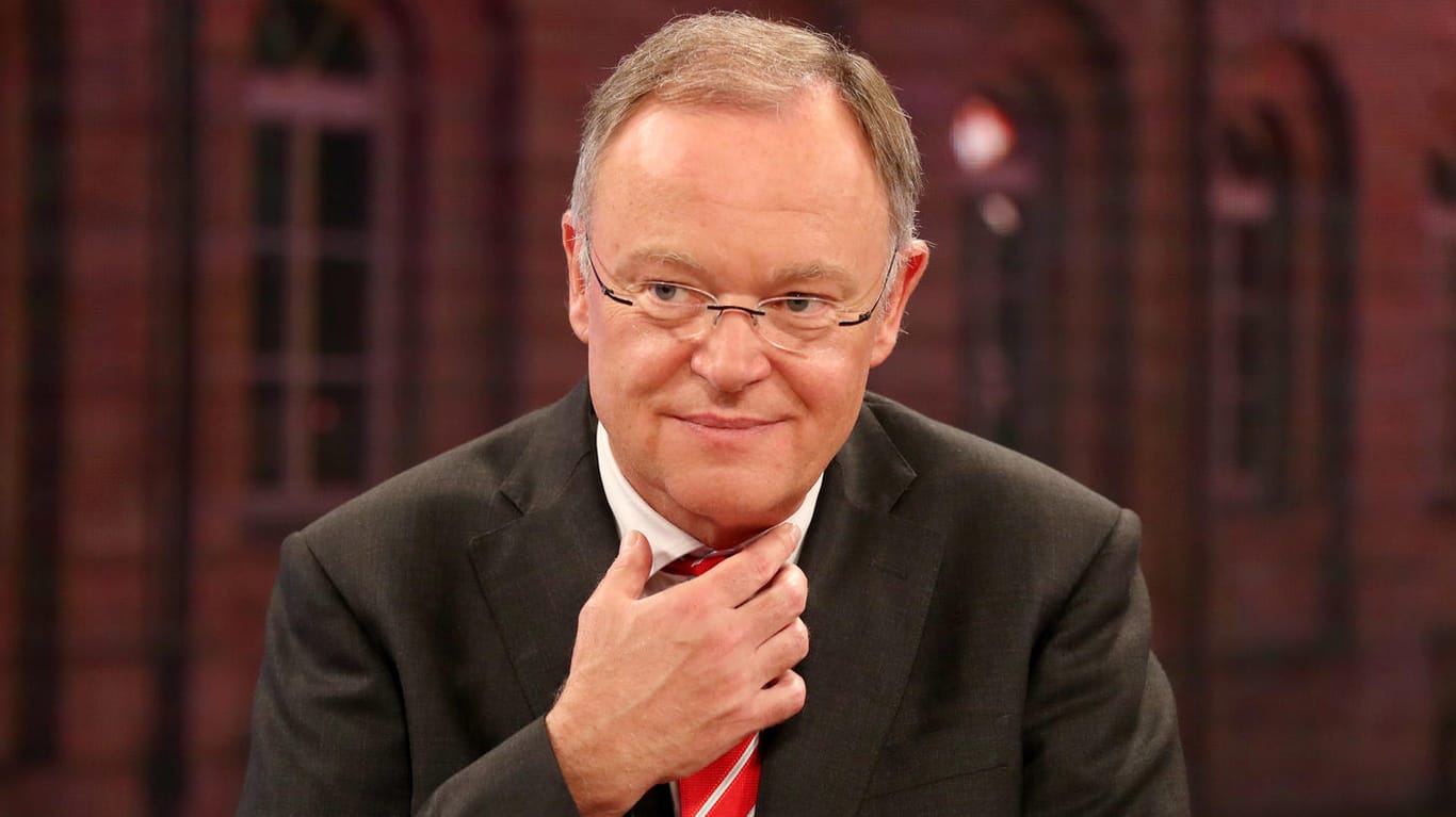 Niedersachsens Ministerpräsident Stephan Weil hat einen Erfolg für die SPD in Niedersachsen errungen.