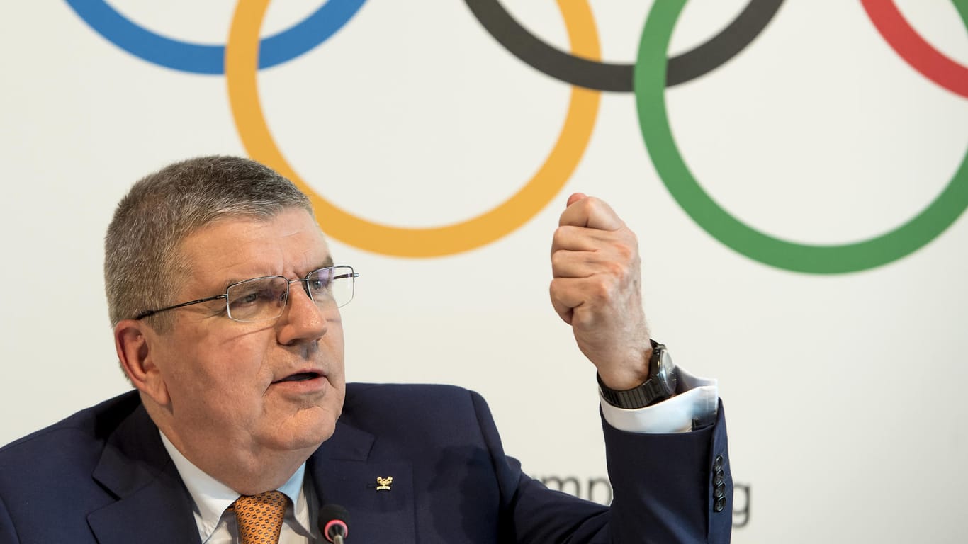 Der IOC-Präsident Thomas Bach hatte betont, das kommende Großereignis solle wieder aus einem "traditionellen" Wintersportland kommen.