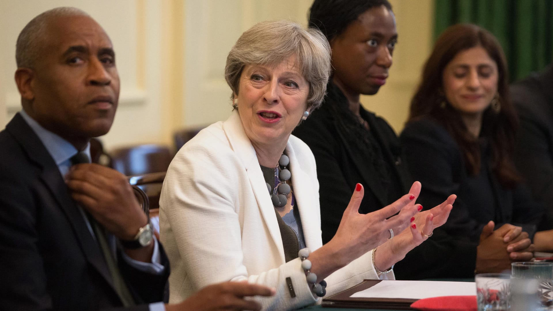 Die britische Premierministerin Theresa May steht vor einem schwierigen EU-Gipfel.