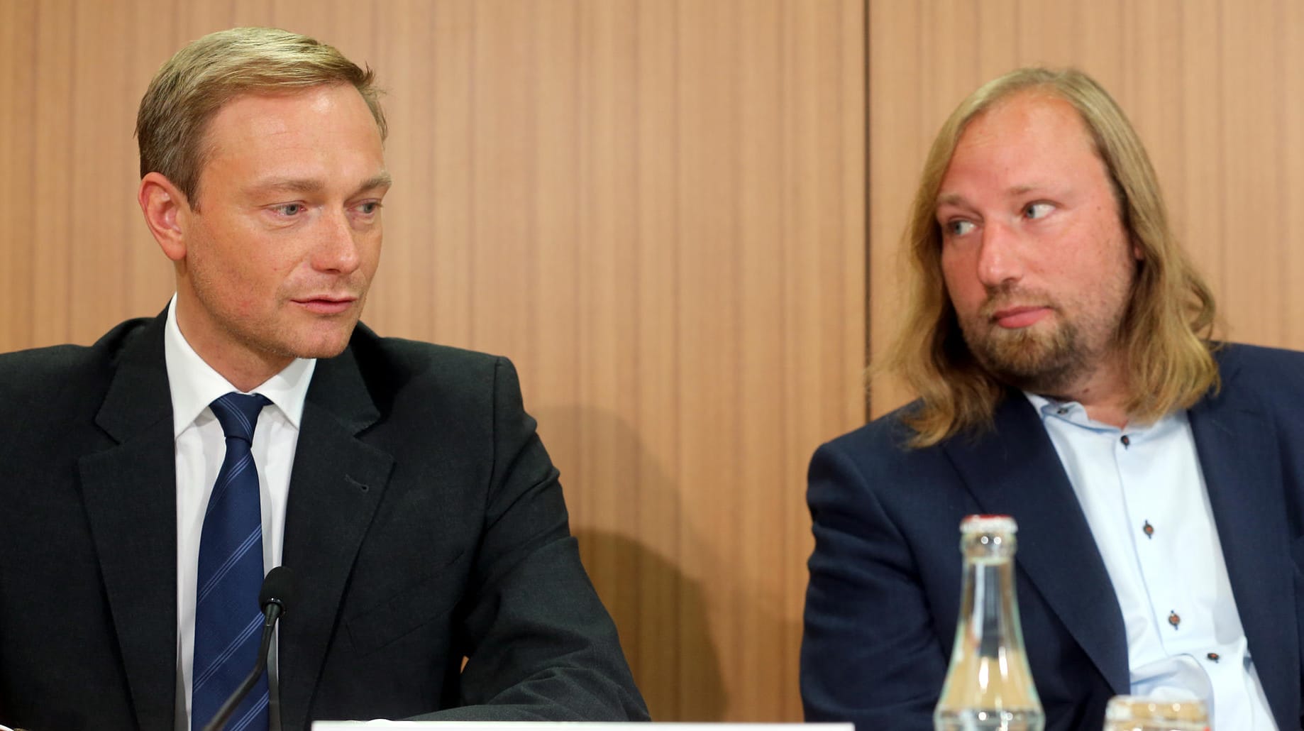 Der FDP-Vorsitzende Christian Lindner (l) und Grünen-Fraktionschef Anton Hofreiter.