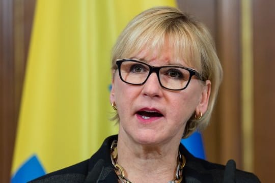 "Plötzlich spürte ich eine Hand auf meinem Schenkel", berichtet die schwedische Außenministerin Margot über sexuelle Übergriffe "auf höchstem politischen Niveau".