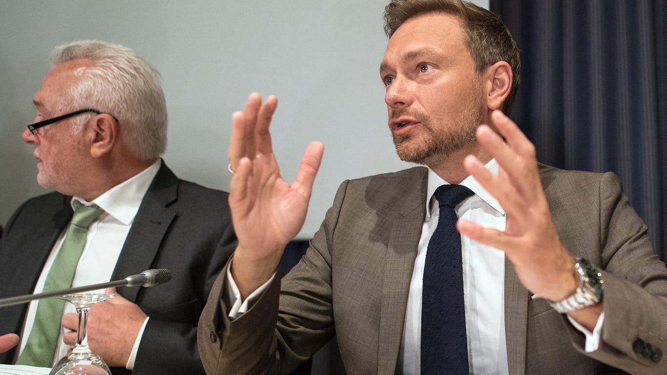 Der FDP-Vorsitzende Christian Lindner sieht einen "spürbaren Autoritätsverlust" bei der Kanzlerin.