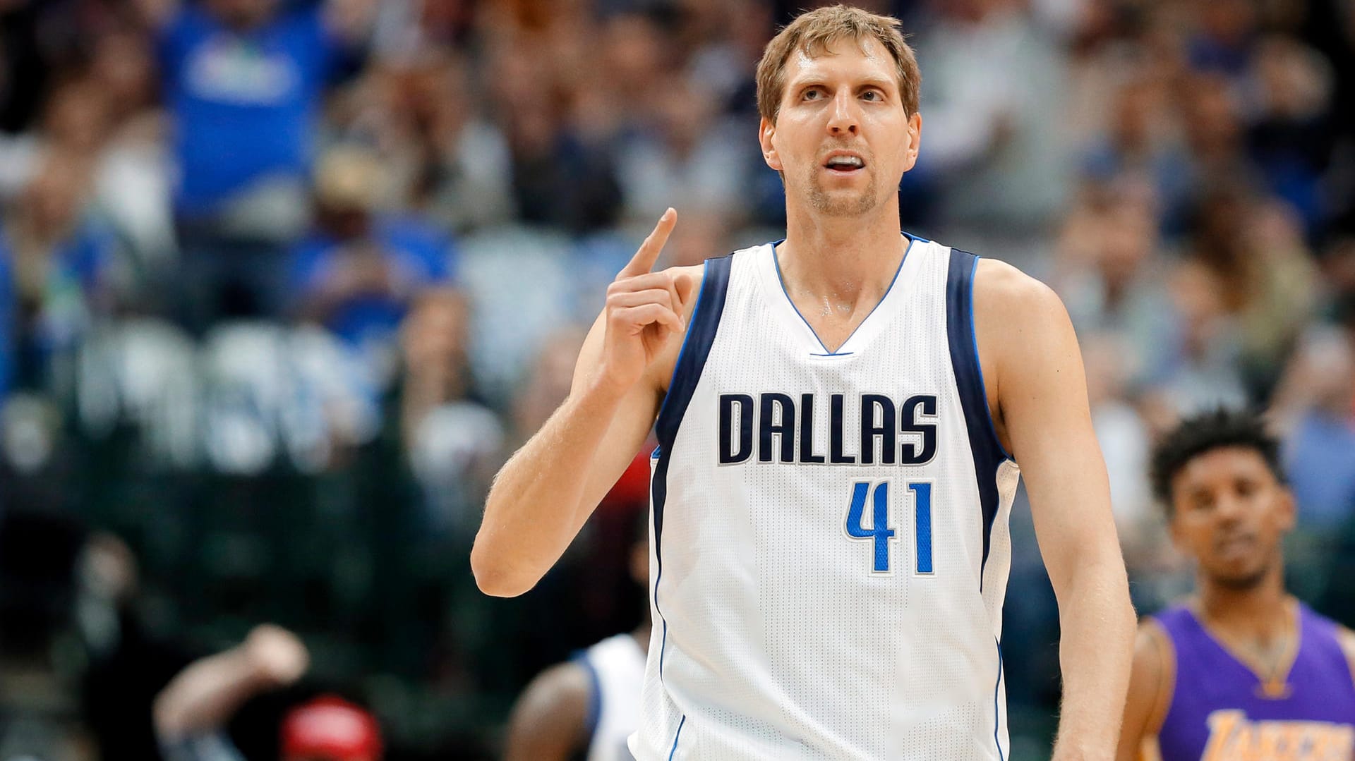 Dirk Nowitzki spielt seit der Saison 1998/99 in der NBA.